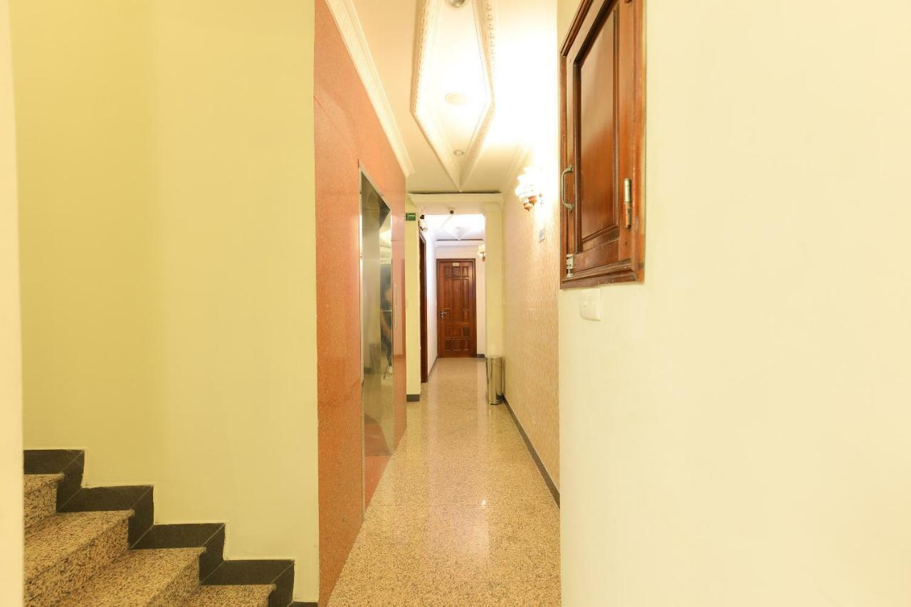 Lucky 2 Hotel & Travel Hanoi Exterior photo